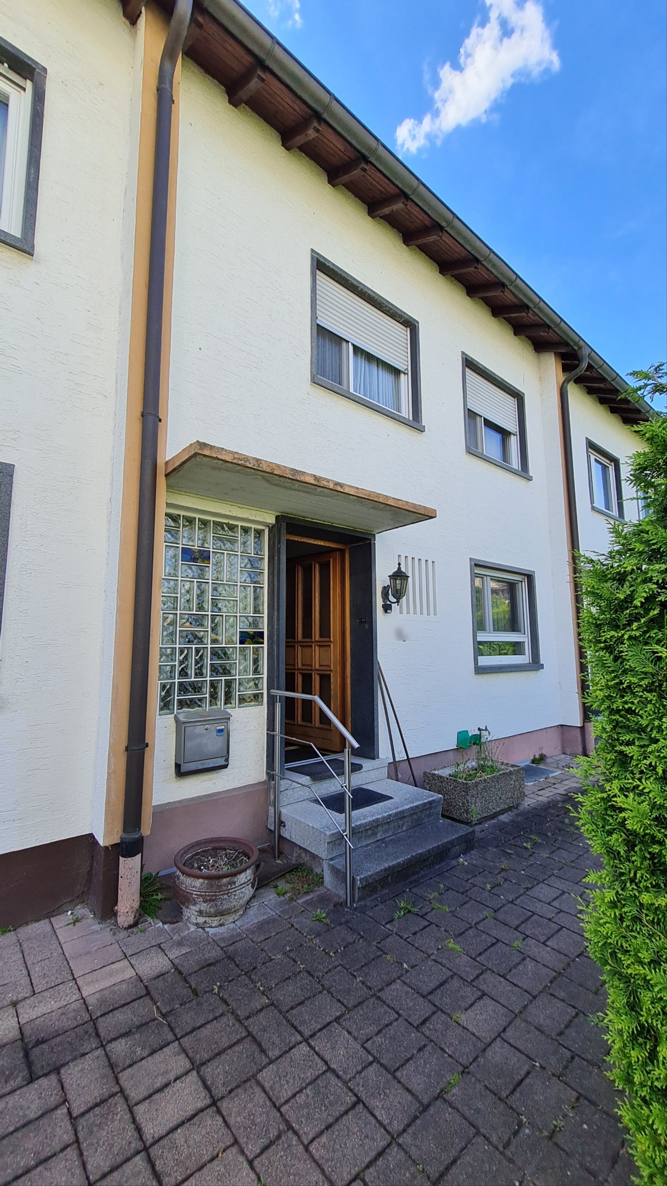 Reihenmittelhaus zum Kauf 449.000 € 5 Zimmer 141 m²<br/>Wohnfläche 271 m²<br/>Grundstück Eggenstein Eggenstein-Leopoldshafen 76344