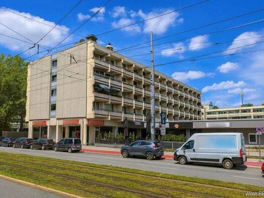 Studio zum Kauf 198.600 € 1 Zimmer 28,4 m² 4. Geschoss Berg-am-Laim-Straße 89 Berg am Laim München 81673