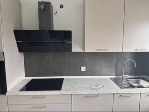 Wohnung zur Miete 1.300 € 3 Zimmer 90 m² Geschoss 2/3 frei ab sofort Lechhausen Augsburg 86165