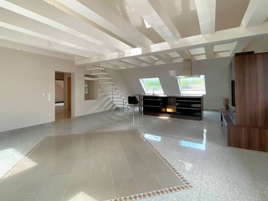 Maisonette zum Kauf 449.000 € 4,5 Zimmer 134 m² 1. Geschoss Bräuningshof Langensendelbach 91094