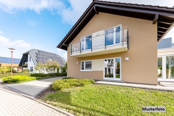 Einfamilienhaus zum Kauf 1.650.000 € 5 Zimmer 266 m²<br/>Wohnfläche 2.396 m²<br/>Grundstück Rückersdorf Rückersdorf 90607