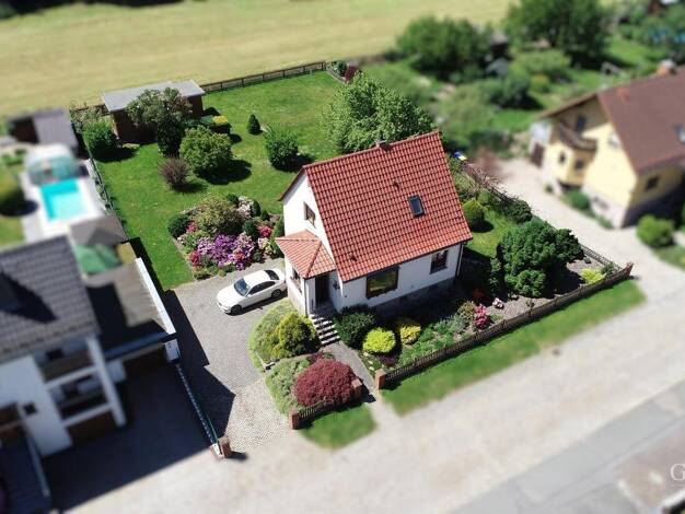 Einfamilienhaus zum Kauf 235.000 € 3 Zimmer 90 m² 1.200 m² Grundstück Jerisau Glauchau 08371
