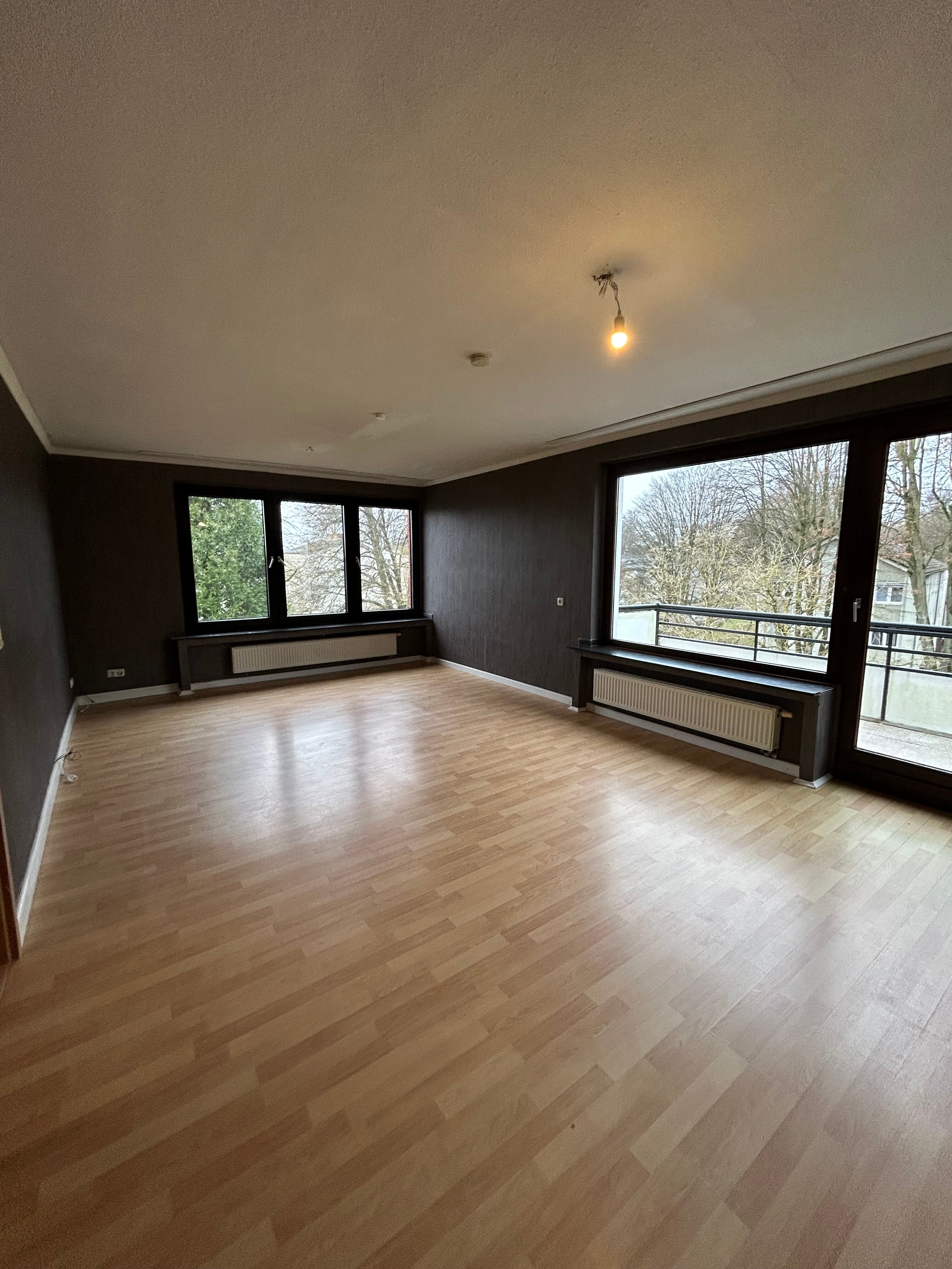 Wohnung zur Miete 550 € 2,5 Zimmer 83,4 m²<br/>Wohnfläche ab sofort<br/>Verfügbarkeit Groß-Erkenschwick Oer-Erkenschwick 45739