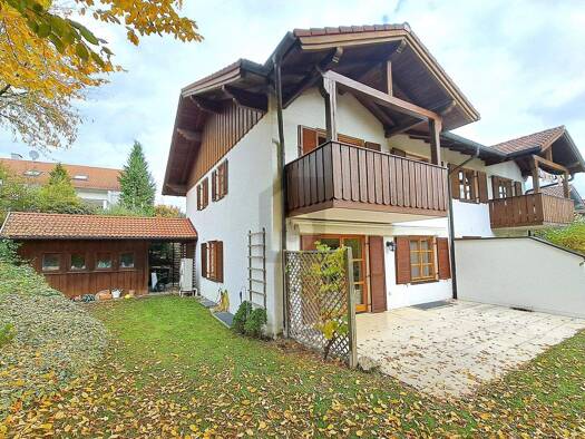 Doppelhaushälfte zum Kauf 980.000 € 5,5 Zimmer 143 m² 385 m² Grundstück Utting Utting am Ammersee 86919