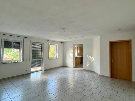 Wohnung zur Miete 850 € 2,5 Zimmer 84 m² frei ab sofort Unterleiterbach Zapfendorf 96199