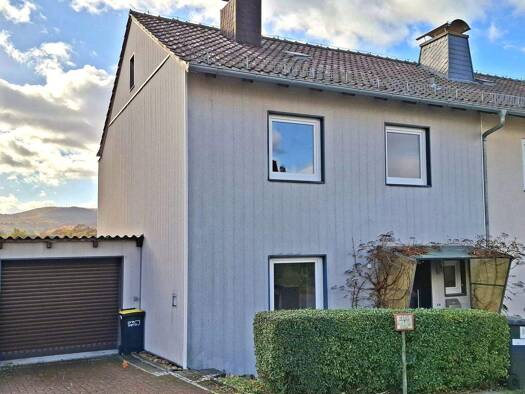 Doppelhaushälfte zum Kauf 255.000 € 4 Zimmer 101 m² 385 m² Grundstück frei ab sofort Weimar Ahnatal 34292