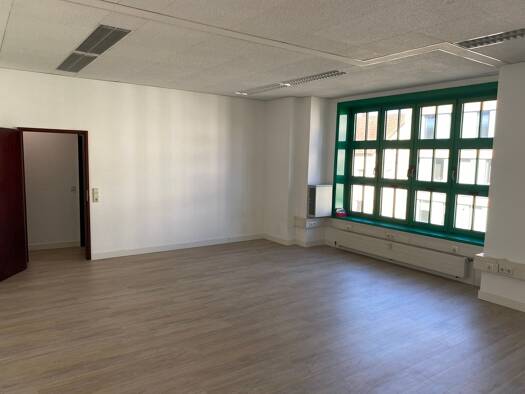 Büro zur Miete provisionsfrei 4.025 € 13 Zimmer 355 m² Bürofläche Bahnhofstraße 26 Innenstadt Fulda 36037