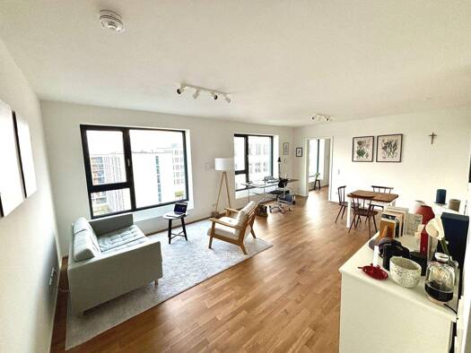 Wohnung zur Miete 1.090 € 2 Zimmer 58 m² 6. Geschoss frei ab 01.03.2026 Ostendstraße 123 Mögeldorf Nürnberg 90482