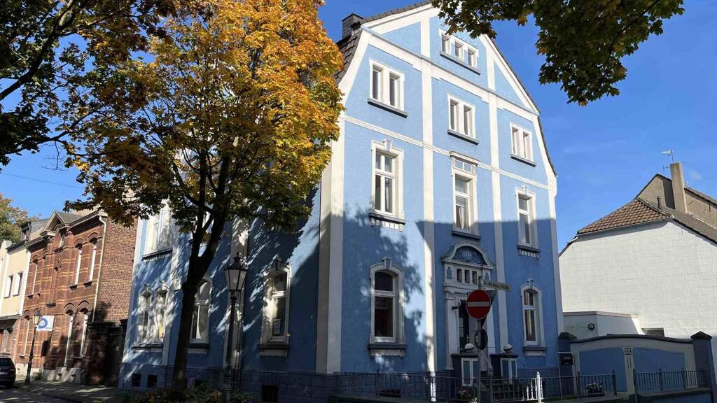 Mehrfamilienhaus zum Kauf 428.000 € 13 Zimmer 377 m² 358 m² Grundstück Orsoy Rheinberg 47495