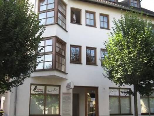 Wohnung zur Miete 350 € 2 Zimmer 53 m² 1. Geschoss frei ab 01.03.2026 August-Bebel-Straße 23 23 Lichtenstein 09350