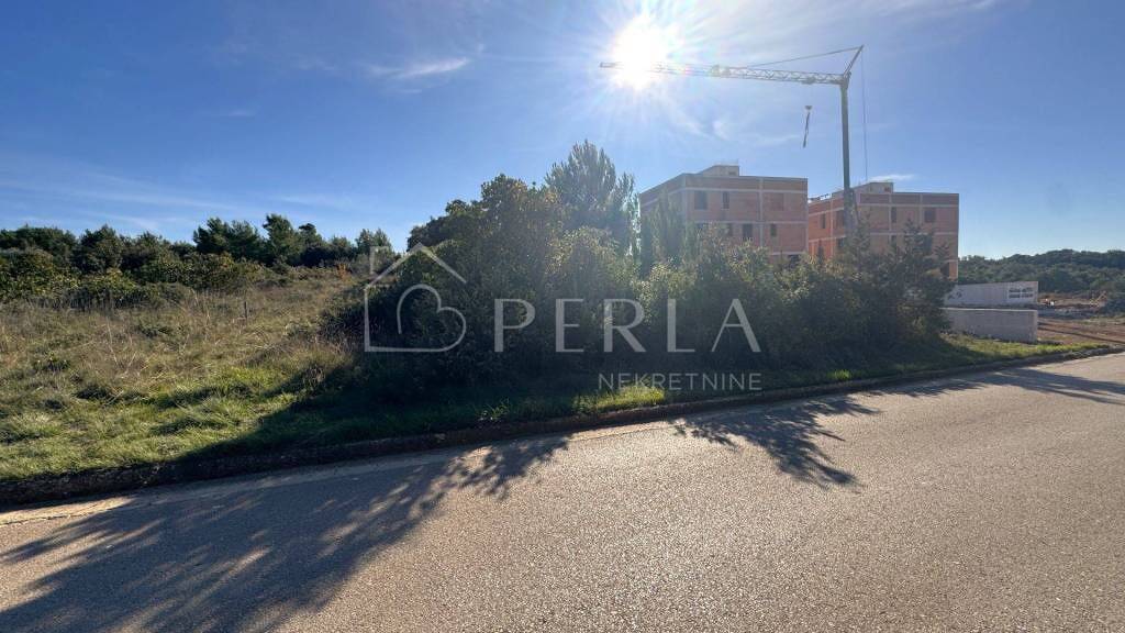 Land-/Forstwirtschaft zum Kauf 350.000 € Petrcane, Zadar - Okolica Petrcane - Kozino