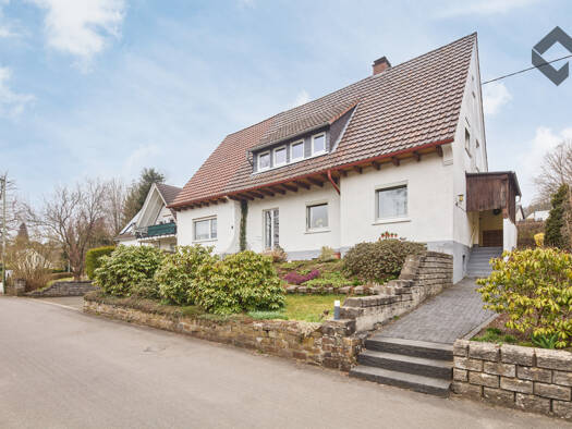 Mehrfamilienhaus zum Kauf provisionsfrei 199.500 € 8 Zimmer 185,9 m² 861 m² Grundstück Welschen Ennest Kirchhundem 57399