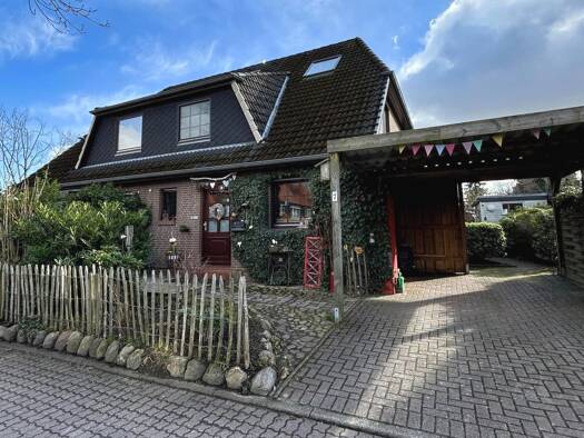 Doppelhaushälfte zum Kauf 497.000 € 5 Zimmer 111,7 m² 322 m² Grundstück Harksheide Norderstedt 22844