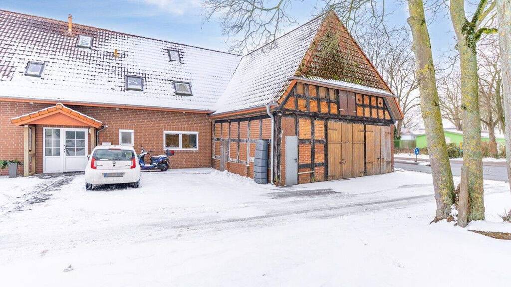 Doppelhaushälfte zum Kauf 299.000 € 6 Zimmer 127 m² 506 m² Grundstück Emtinghausen 27321