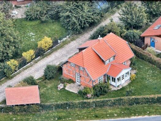 Einfamilienhaus zur Miete 1.250 € 4,5 Zimmer 110 m² 500 m² Grundstück frei ab sofort Mustin 23911