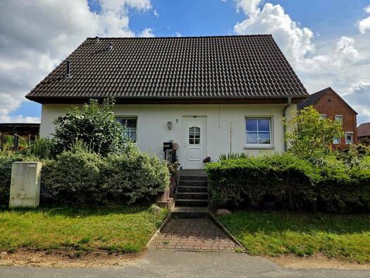 Einfamilienhaus zum Kauf 365.000 € 5 Zimmer 140,9 m² 446 m² Grundstück Lehmrade 23883