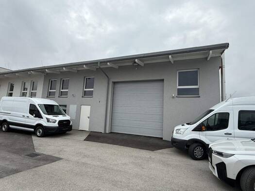 Halle/Industriefläche zur Miete 2.300 € 345 m² Lagerfläche Wirtschaftspark Sigleß 7032