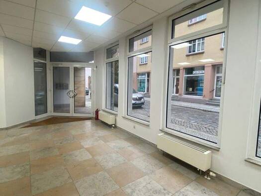 Bürofläche zur Miete 950 € 131 m² Bürofläche teilbar ab 70 m² Kirchstraße 11 Hoyerswerda 02977