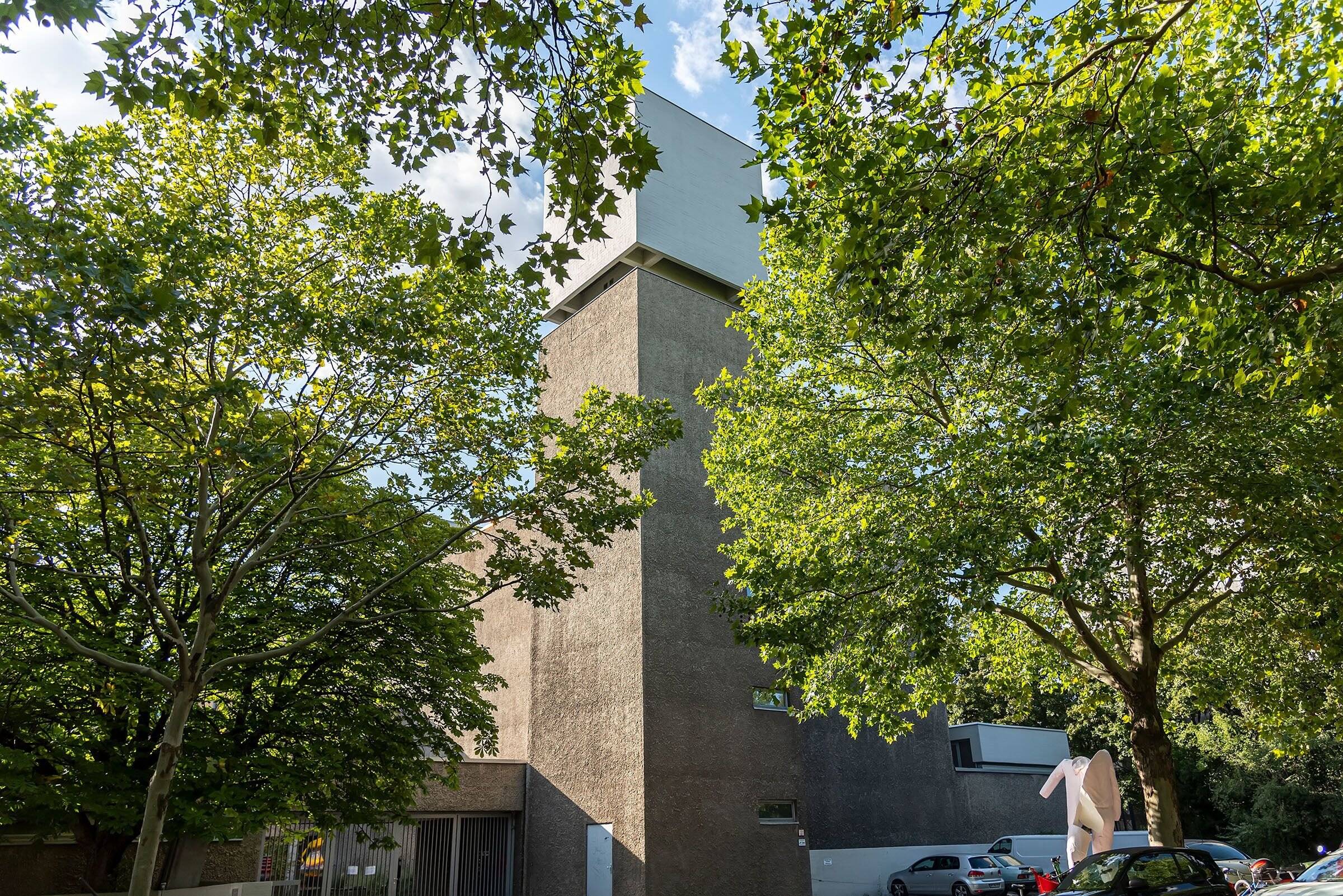 Property thumbnail 9