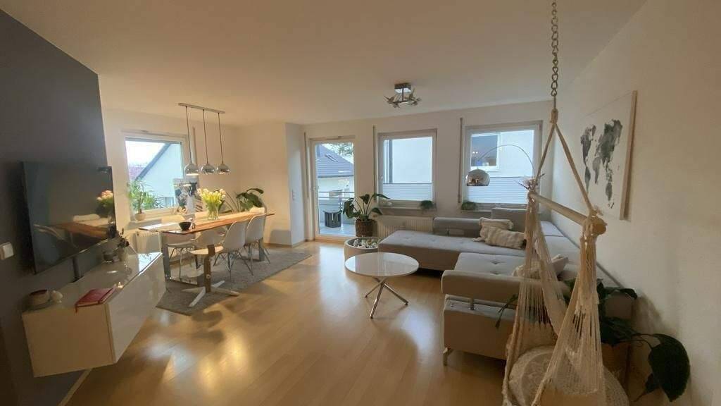 Wohnung zur Miete 900 € 3 Zimmer 74,9 m² frei ab 01.05.2026 Kirchheimer Str. 32 Köngen 73257