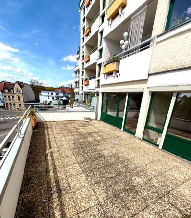 Wohnung zum Kauf 173.000 € 2 Zimmer 104 m² 1. Geschoss frei ab sofort Martin-Luther-Straße 3 Marktredwitz Marktredwitz 95615