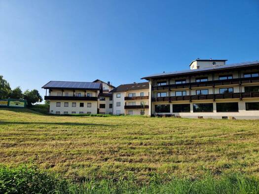 Hotel zum Kauf 469.000 € 10.292 m² Grundstück Drachselsried 94256