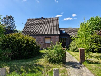 Einfamilienhaus zum Kauf 300.000 € 5,5 Zimmer 117 m² 854 m² Grundstück frei ab sofort Wahlbezirk 06 Elmshorn 25335