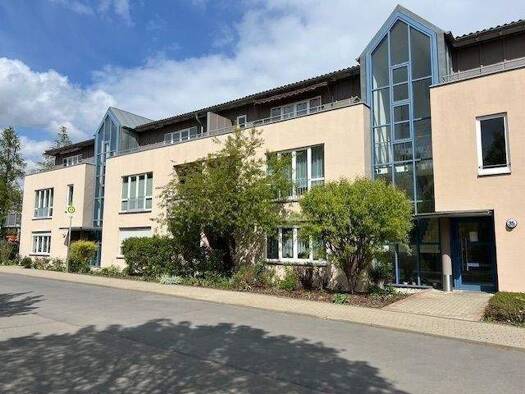 Wohnung zur Miete 510 € 2 Zimmer 65,9 m² 1. Geschoss frei ab sofort Saalfeld Saalfeld/Saale 07318