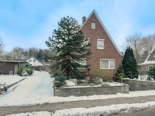 Einfamilienhaus zum Kauf 329.000 € 6 Zimmer 130 m² 1.307 m² Grundstück frei ab sofort Haddorf Stade 21683