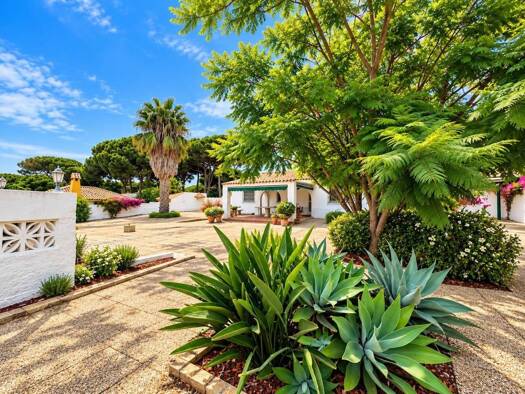 Villa zum Kauf 490.000 € 4 Zimmer 143 m² 1.114 m² Grundstück Chiclana de la Frontera 11130