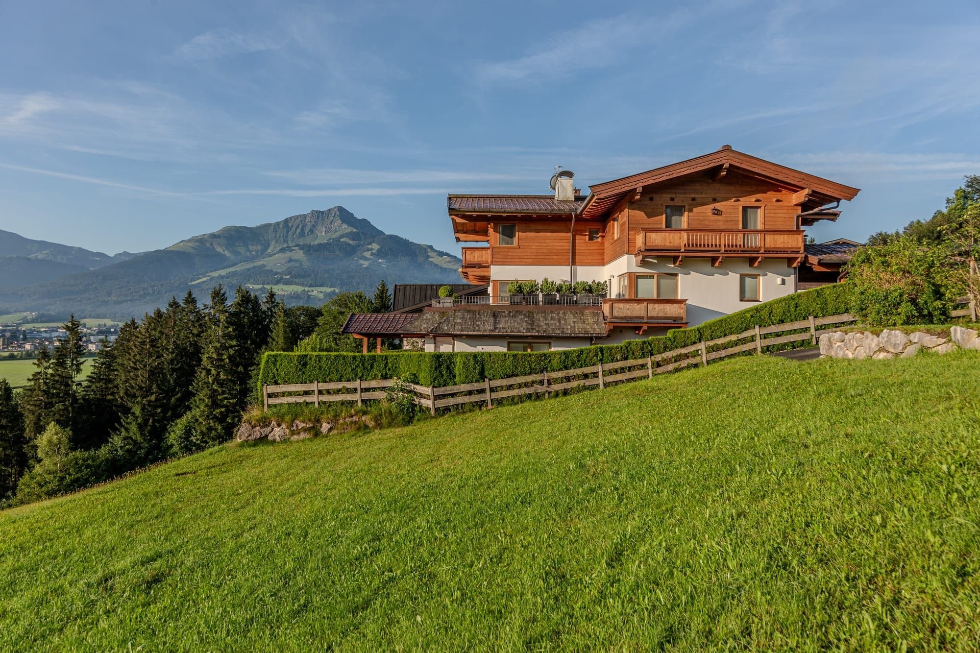 Einfamilienhaus zum Kauf 5.950.000 € 8 Zimmer 606 m²<br/>Wohnfläche 1.002 m²<br/>Grundstück St. Johann in Tirol 6380