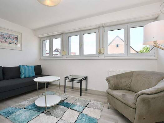 Wohnung zur Miete Wohnen auf Zeit 1.325 € 2,5 Zimmer 53 m² frei ab 04.04.2026 Zuffenhausen Stuttgart 70435