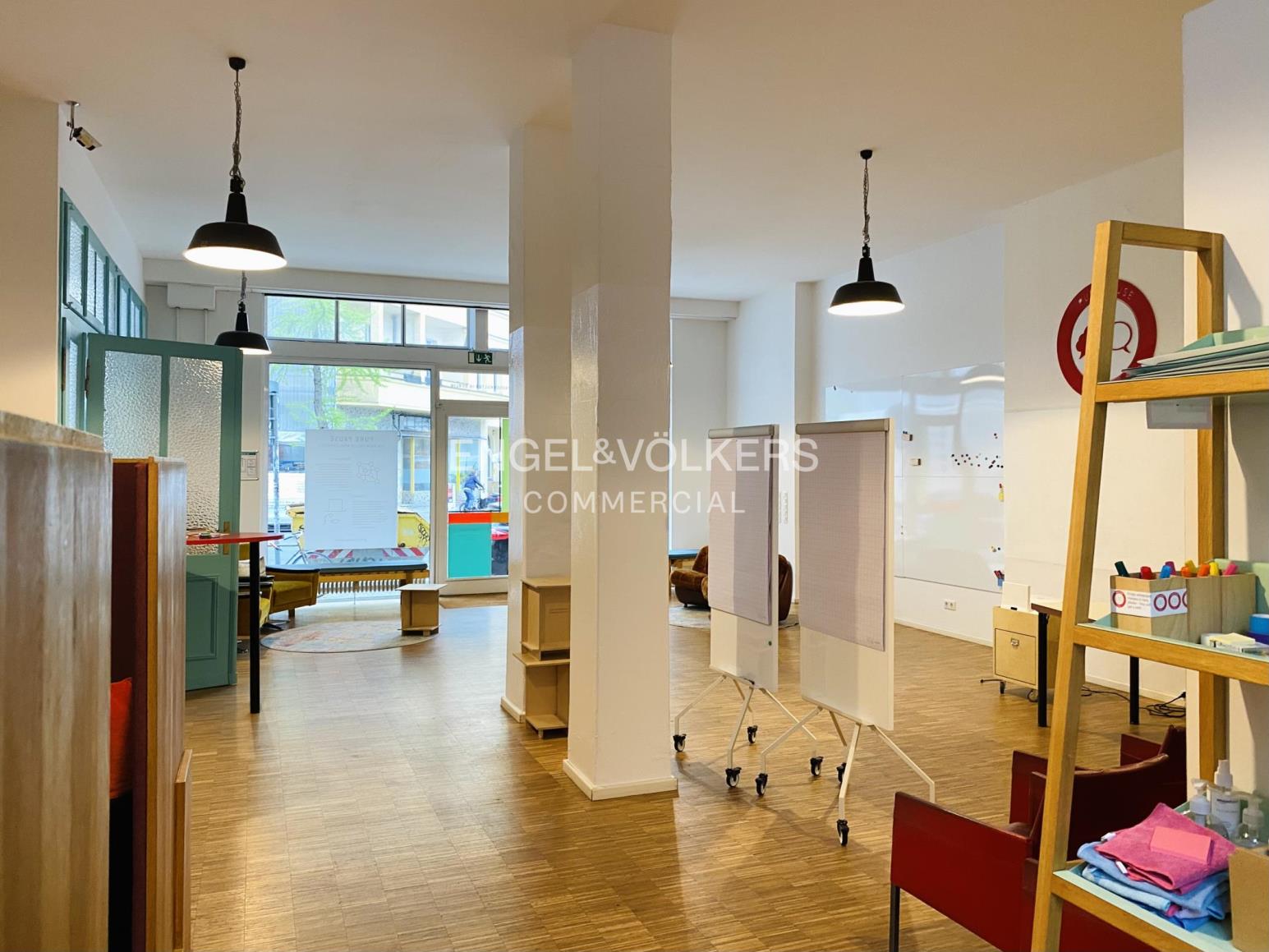 Büro-/Praxisfläche zur Miete 20 € 160 m²<br/>Bürofläche ab 160 m²<br/>Teilbarkeit Kreuzberg Berlin 10965