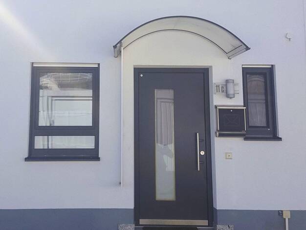 Reihenmittelhaus zum Kauf provisionsfrei 625.000 € 5 Zimmer 118 m² 182 m² Grundstück Geschwister-Scholl-Straße 11 c Königsbrunn 86343