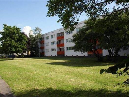 Wohnung zur Miete 690 € 4 Zimmer 80,9 m² 2. Geschoss frei ab 01.02.2026 Ringstraße 43 Raunheim 65479