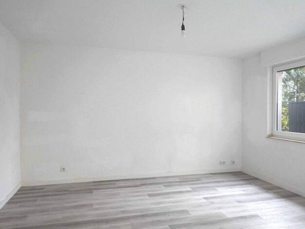 Studio zur Miete 275 € 1 Zimmer 27 m² EG Opladen Leverkusen 51379