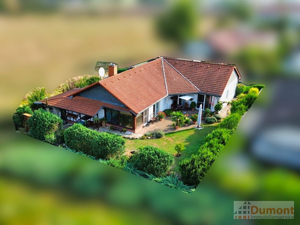 Bungalow zum Kauf provisionsfrei 299.000 € 150 m²<br/>Wohnfläche 605 m²<br/>Grundstück Knapendorf Schkopau / Knapendorf 06258