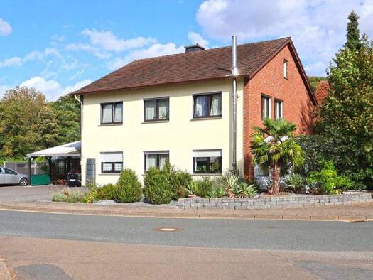 Einfamilienhaus zum Kauf 365.000 € 8 Zimmer 225 m² 913 m² Grundstück Preußisch Oldendorf 32361