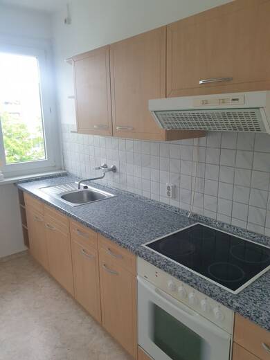 Wohnung zur Miete 280 € 2 Zimmer 46,7 m² 3. Geschoss frei ab 01.06.2025 Karbe-Wagner-Str. 24 Neustrelitz Neustrelitz 17235