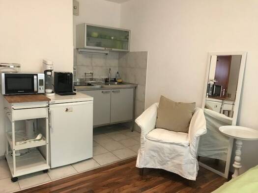 Wohnung zur Miete auf Zeit 450 € 1 Zimmer 23 m² frei ab 01.12.2026 Ost Ost 70188