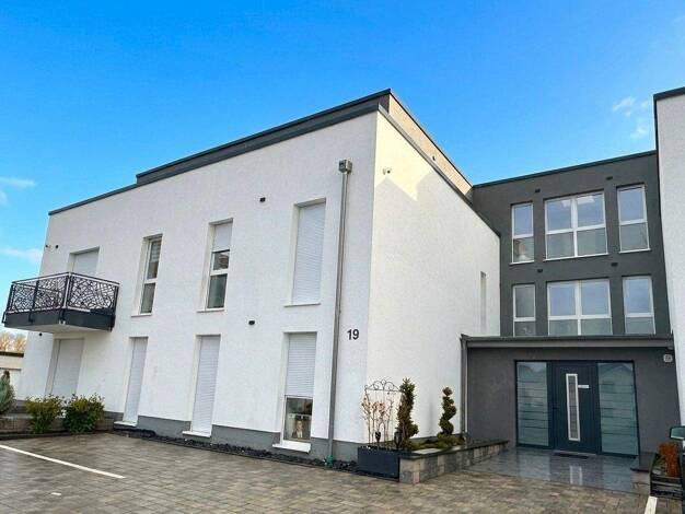 Studio zur Miete 1.300 € 1 Zimmer 90 m² Saarbrücker Straße Sinz Perl 66706