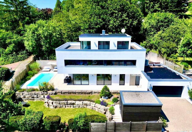 Villa zum Kauf provisionsfrei 2.300.000 € 7 Zimmer 333,9 m² 736 m² Grundstück Lenzenberg Altdorf 90518