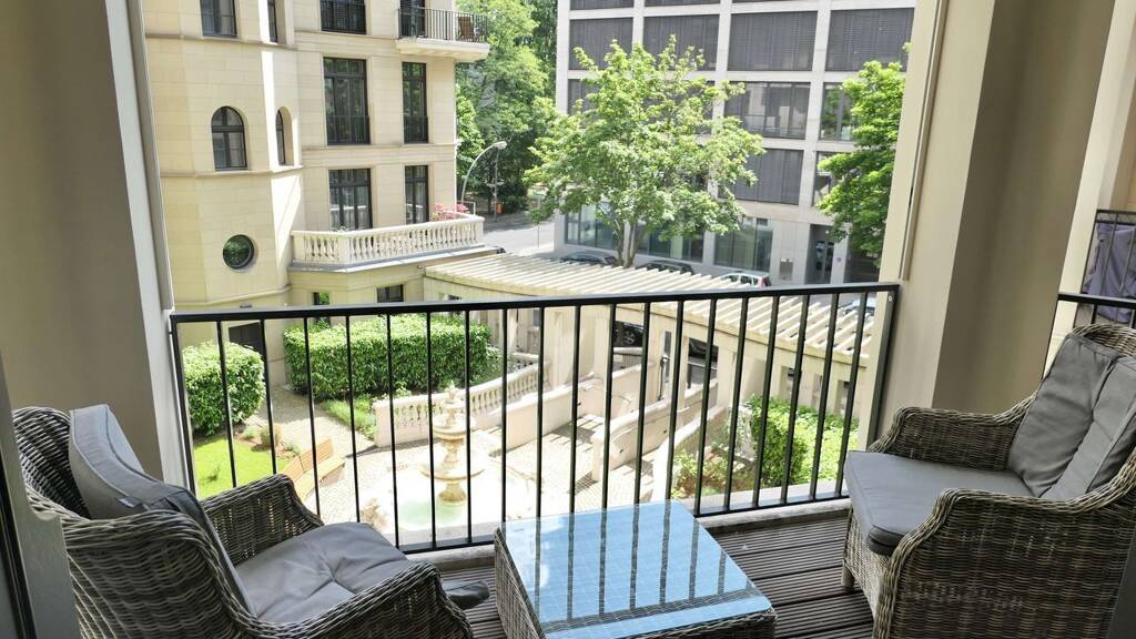 Wohnung zum Kauf 1.605.000 € 4 Zimmer 153,1 m² 2. Geschoss Neue Grünstraße 2 Mitte Berlin 10117