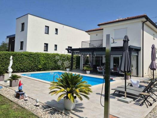 Einfamilienhaus zum Kauf 570.000 € 4 Zimmer 135 m² Poreč Poreč 52440