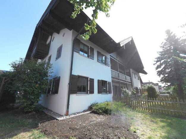Wohnung zum Kauf 295.000 € 2 Zimmer 66 m² EG Freilassing Freilassing 83395