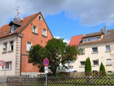Mehrfamilienhaus zum Kauf als Kapitalanlage geeignet 625.000 € 25 Zimmer 530 m² 1.070 m² Grundstück Fürth 90768