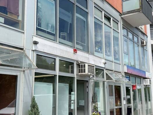 Laden zur Miete 2.905 € 2 Zimmer 72 m² Verkaufsfläche Steinsdorfstraße 21 Altstadt-Lehel München 80538
