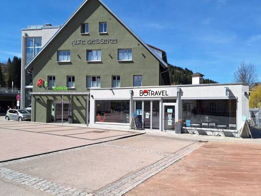 Wohnung zur Miete 1.081 € 2 Zimmer 75,3 m² Geschoss 3/3 frei ab 01.11.2026 Gutachstraße 2 Neustadt Titisee-Neustadt 79822