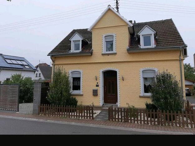 Einfamilienhaus zum Kauf provisionsfrei 459.000 € 7 Zimmer 165 m² 755 m² Grundstück Langenlonsheim 55450