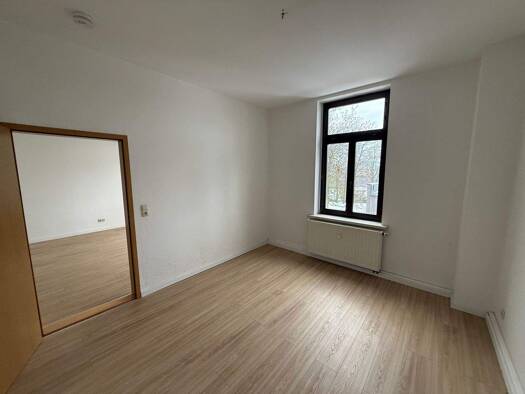 Wohnung zur Miete 260 € 2 Zimmer 52 m² 1. Geschoss Reißiger Straße 105 Preißelpöhl Plauen 08525